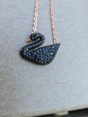 Black Swan Crystal Pendant Necklace - Women Jewelry